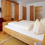 Hotel Laaxerhof