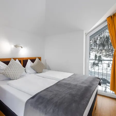 Laaxerhof Hotel