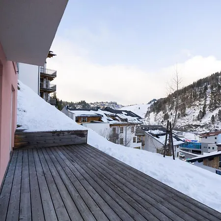 Hotel Laaxerhof