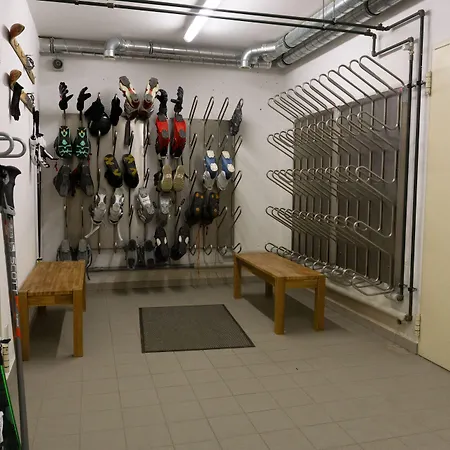 Laaxerhof 3*