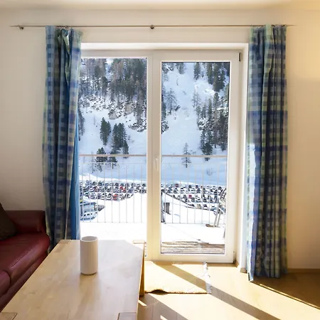 Laaxerhof Hotel